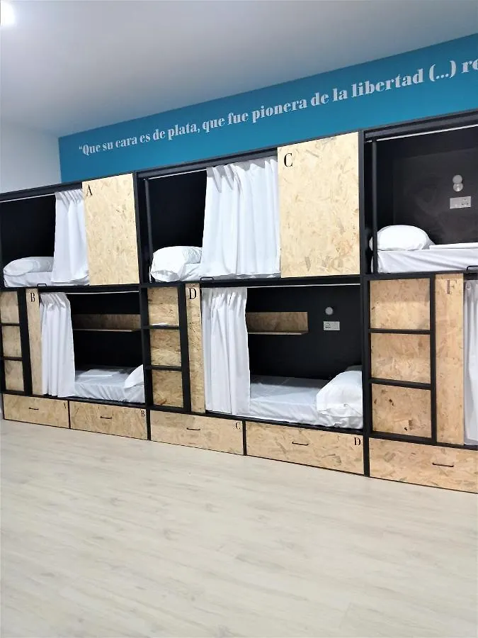 Planeta Cadiz Hostel 0*,