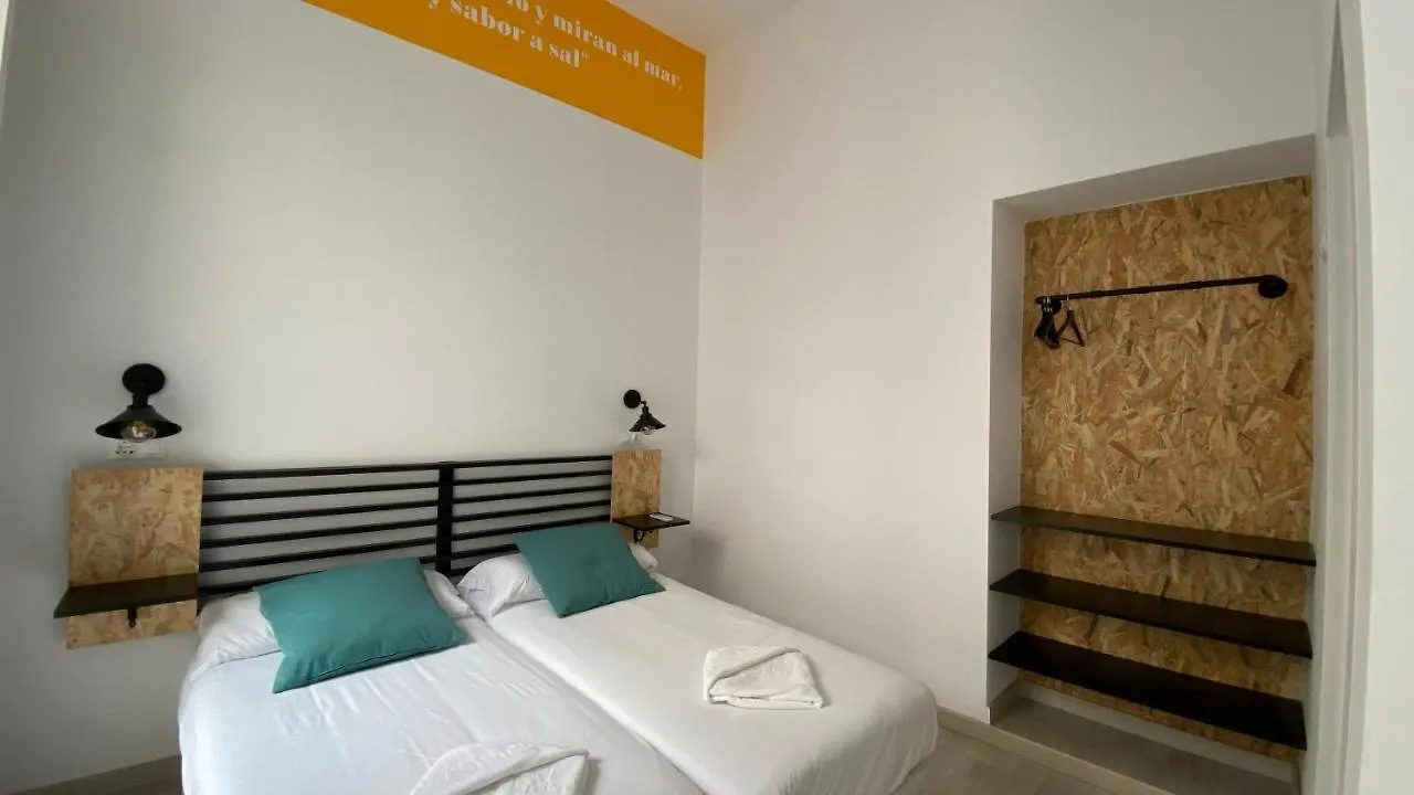 Planeta Cadiz Hostel Spain