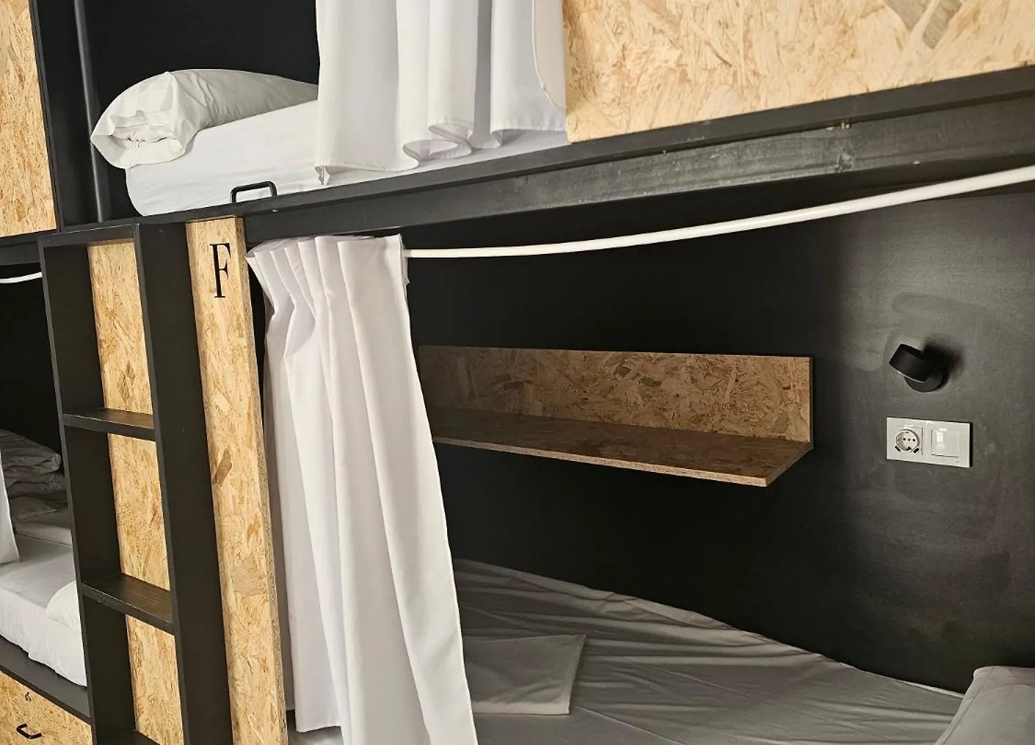 Planeta Cadiz Hostel 0*,  Spain