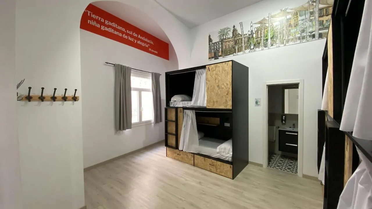Planeta Cadiz Hostel